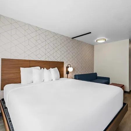 Everhome Suites Rochester Greece-3